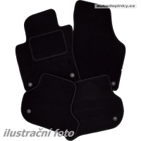 Textiln� koberce p�esn� tvarovan� Isuzu D-Max -- od roku v�roby 2007- ( kompletn� sada - 4 kusy koberce )